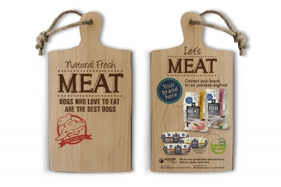 Natural Fresh Meat introductie merk beursstand flyer _ maek creative team
